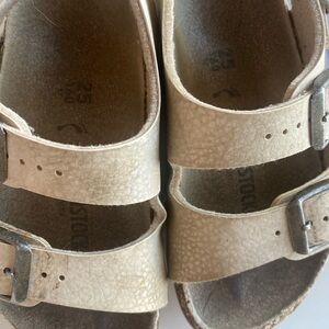 Little kid Birkenstock
